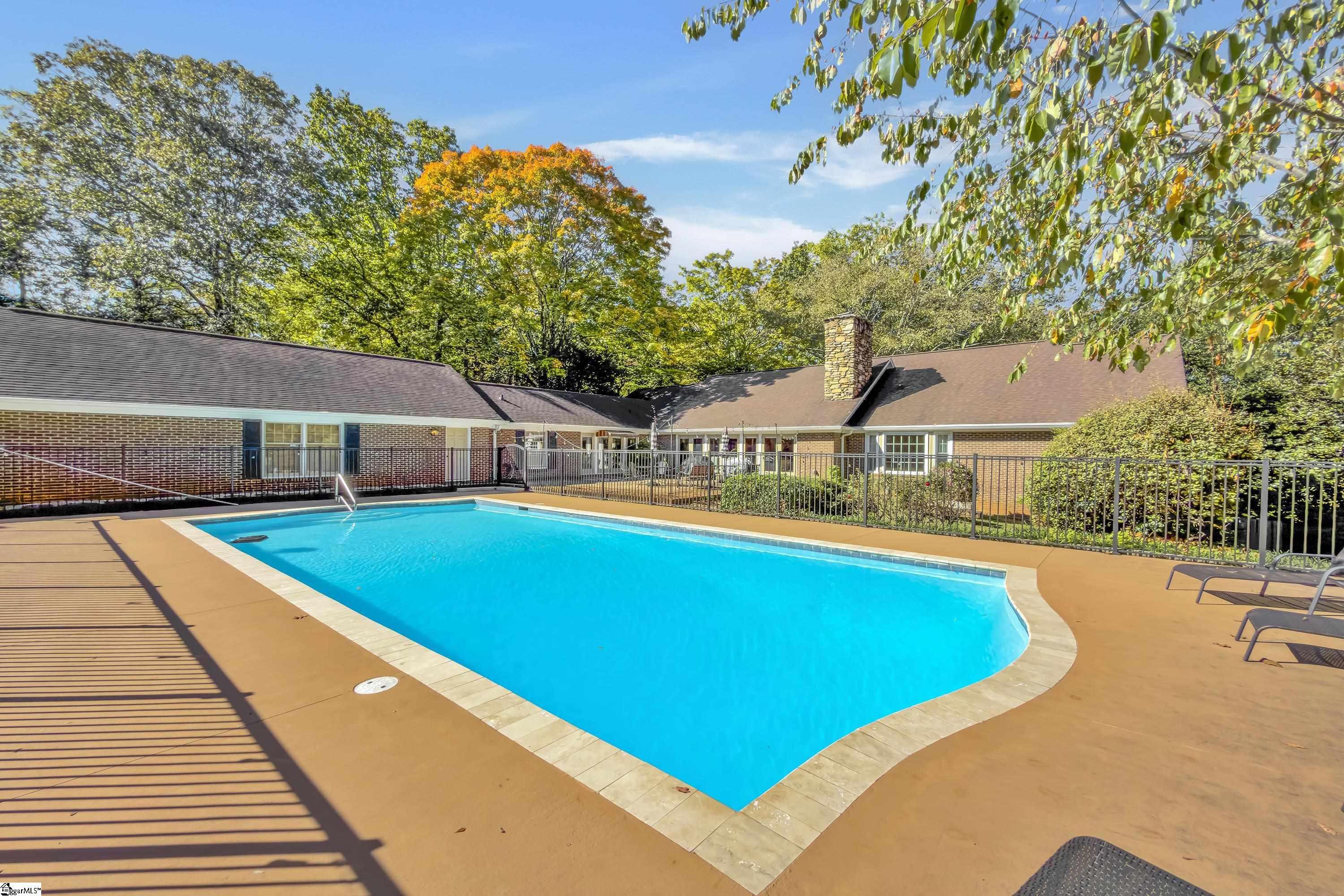 102 Graystone Road Greenville, SC 29615 - Photo 32 of 50