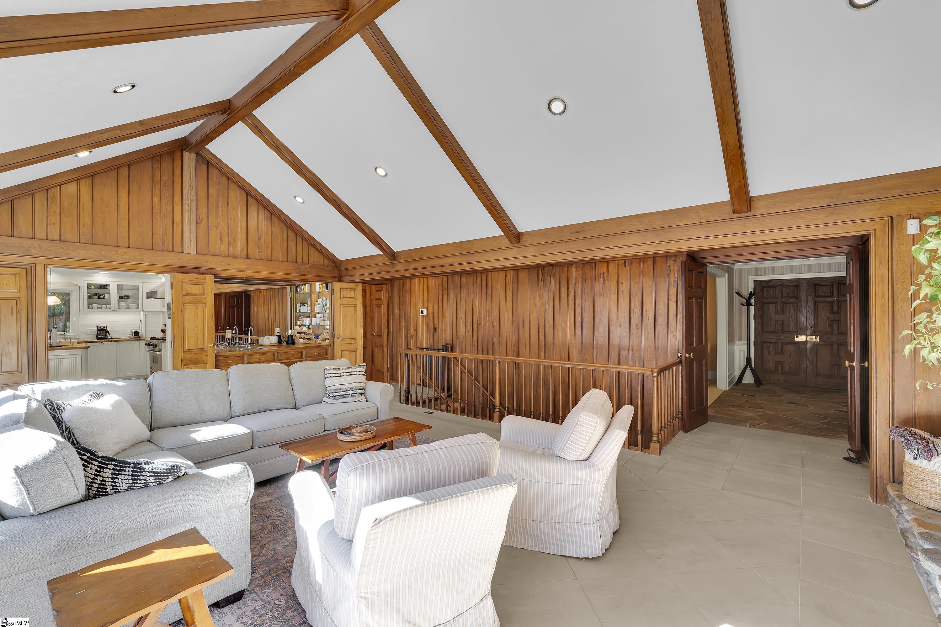 102 Graystone Road Greenville, SC 29615 - Photo 35 of 50