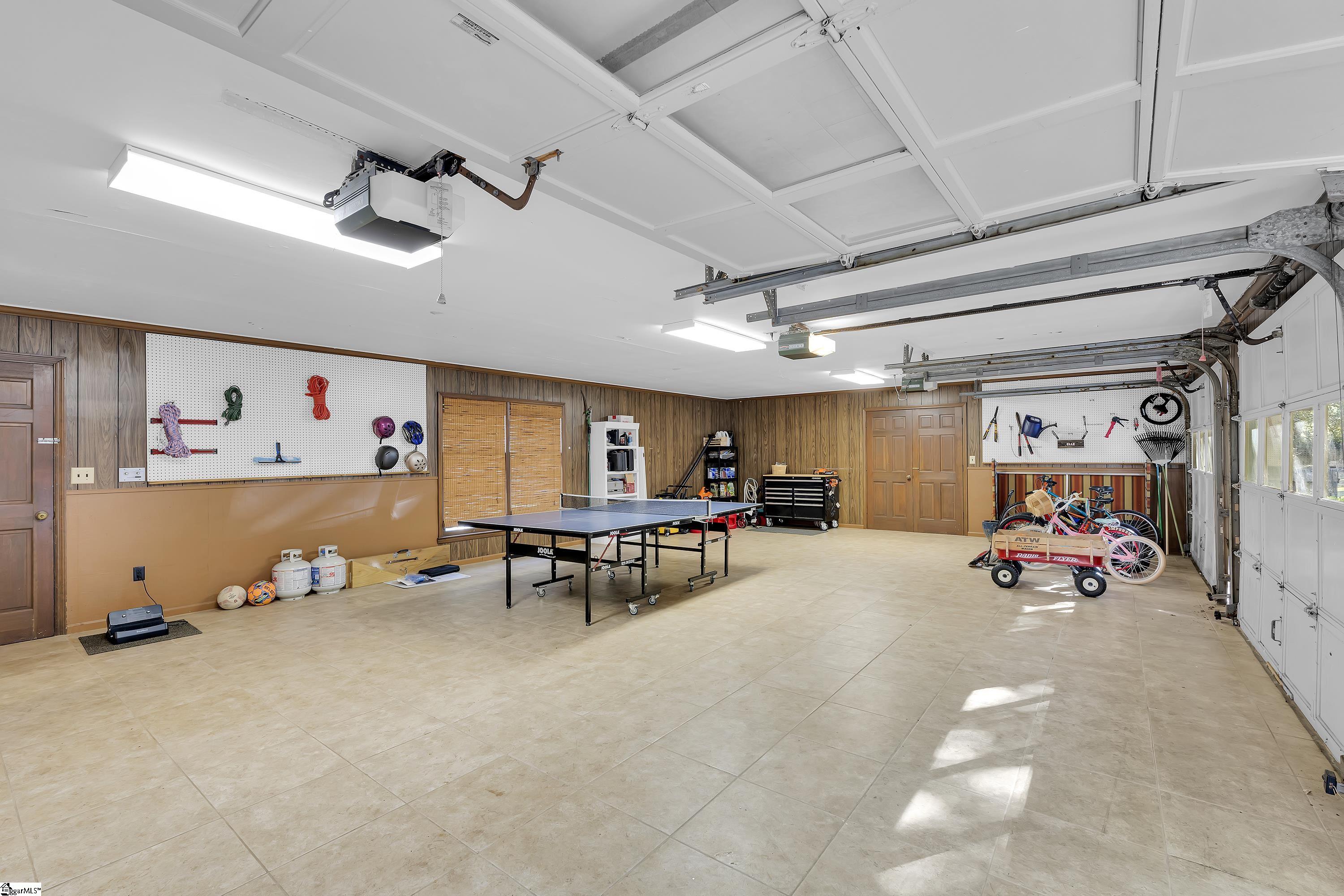 102 Graystone Road Greenville, SC 29615 - Photo 43 of 50 Plus storage/workshop space