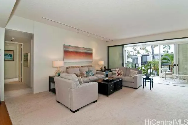 $7,500 | 4999 Kahala Avenue, Unit 450, Honolulu, HI 96816