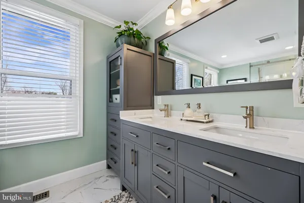 $665,000 | 11413 Honeybear Lane, Germantown, MD 20876