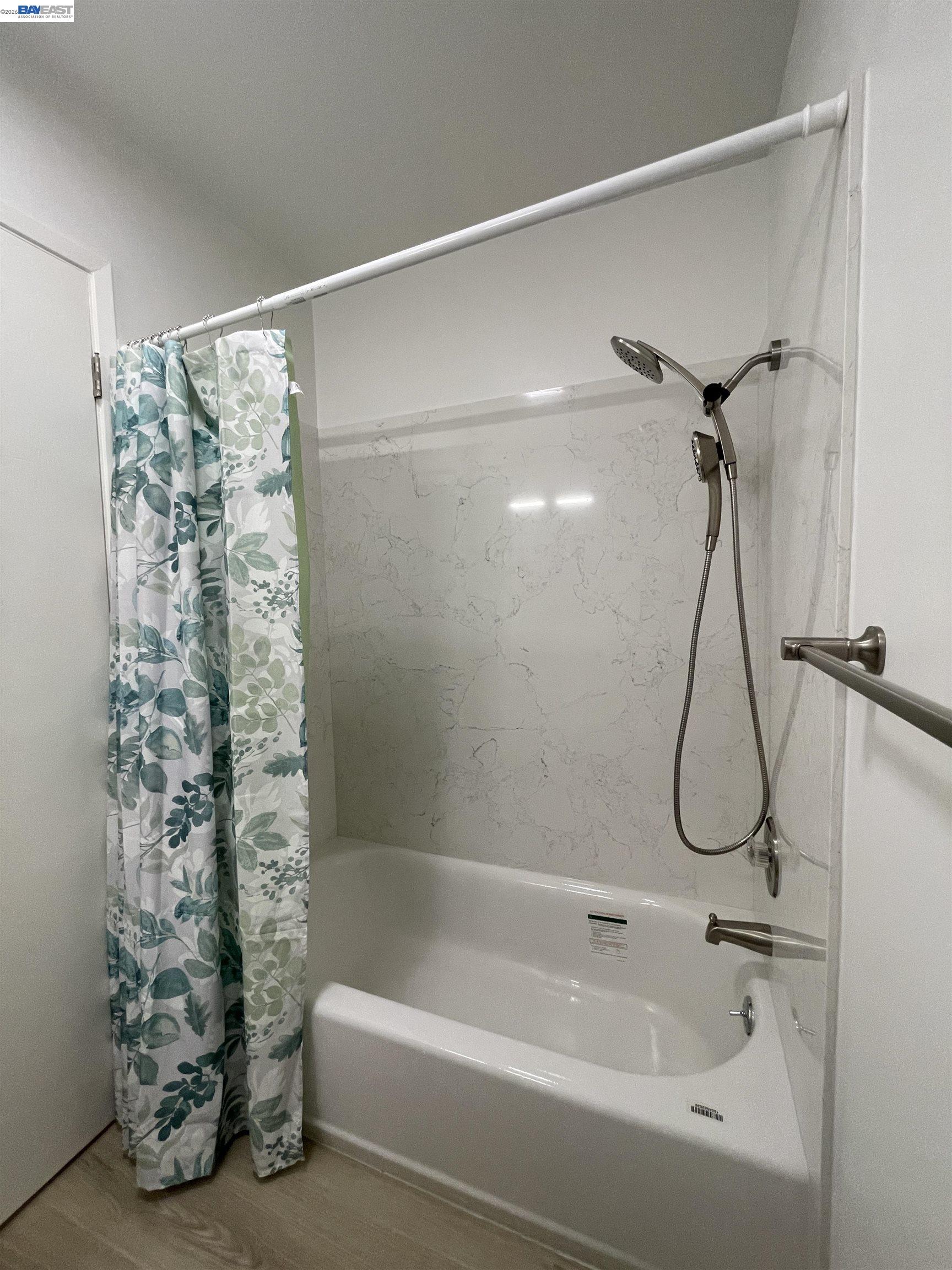 965 Shorepoint Court, Unit 200 Alameda, CA 94501 - Photo 14 of 36