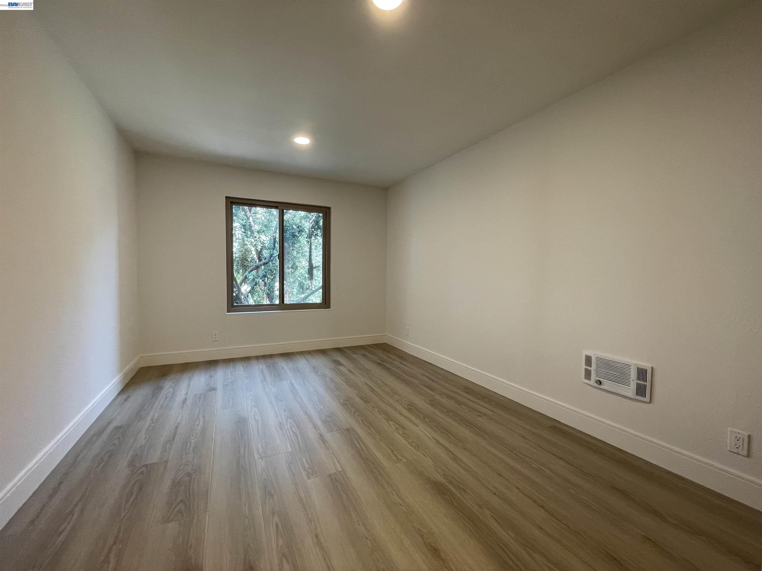 965 Shorepoint Court, Unit 200 Alameda, CA 94501 - Photo 20 of 36