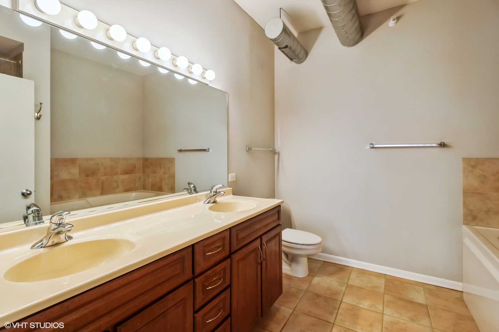 1200 West Monroe Street, Unit 406 Chicago, IL 60607 - Photo 7 of 11