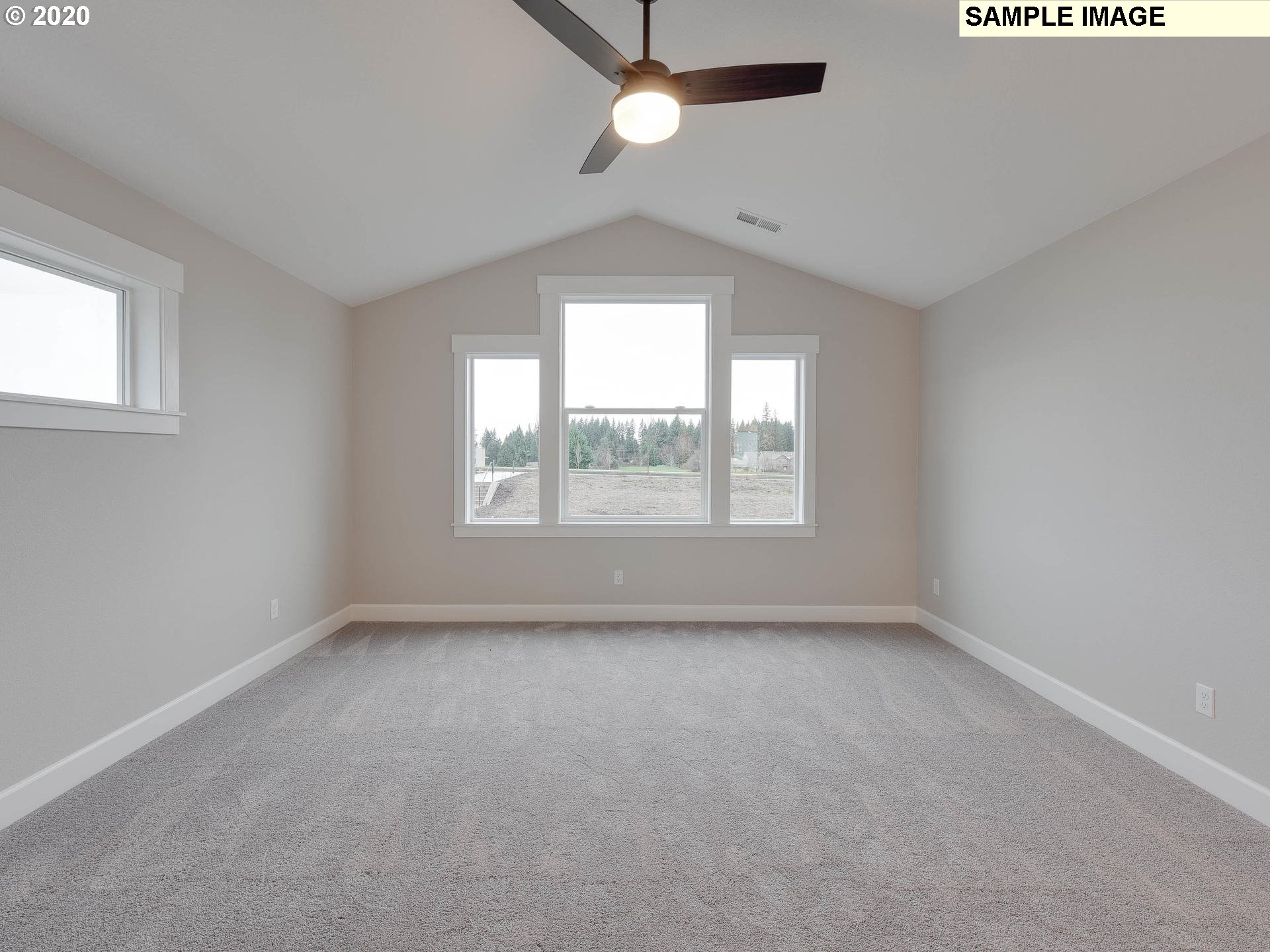 38484 Maple Street Sandy, OR 97055 - Photo 9 of 25