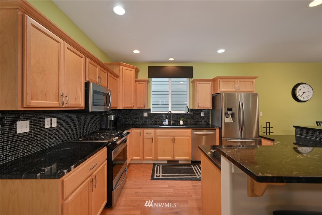24016 22nd Avenue West Bothell, WA 98021 - Photo 14 of 37