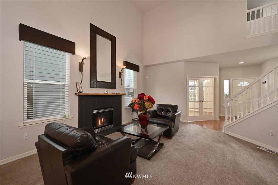 24016 22nd Avenue West Bothell, WA 98021 - Photo 4 of 37
