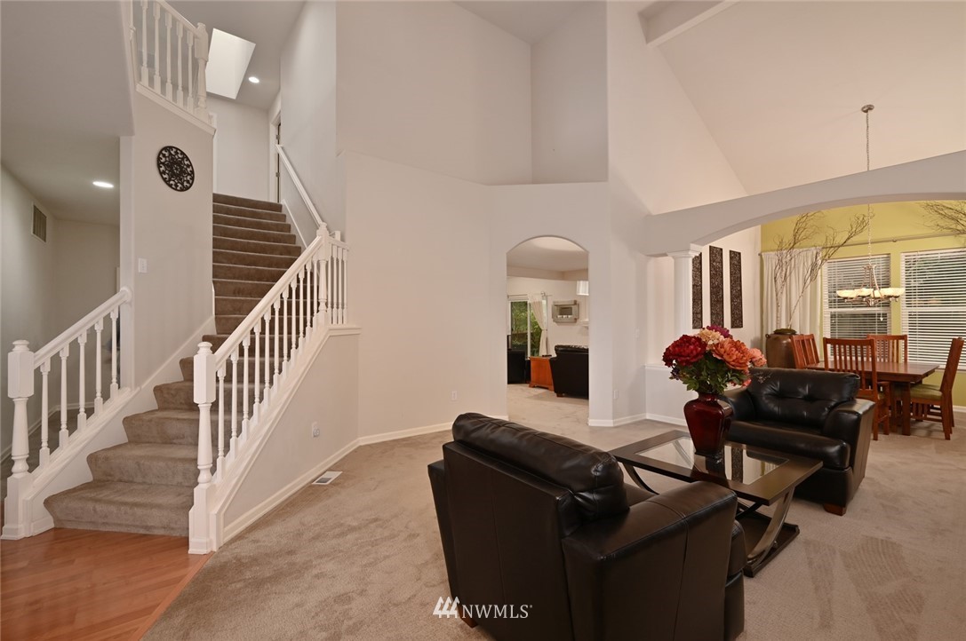 24016 22nd Avenue West Bothell, WA 98021 - Photo 5 of 37