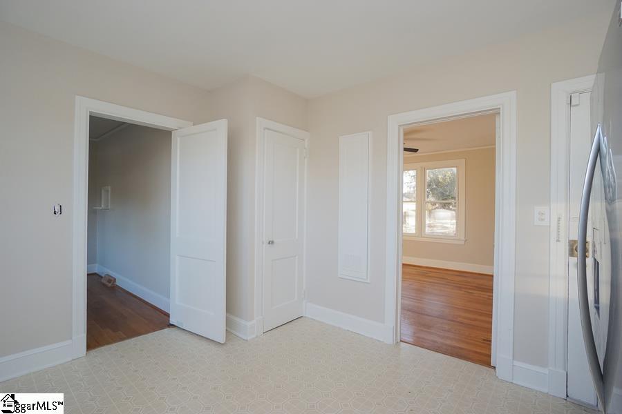 1003 West Parker Road Greenville, SC 29617 - Photo 12 of 31 Gallery Image 12