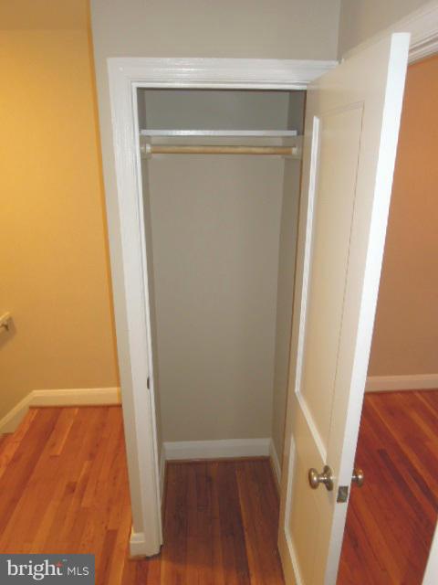 1915 Swansea Road Baltimore, MD 21239 - Photo 20 of 30 Upper Level Hall