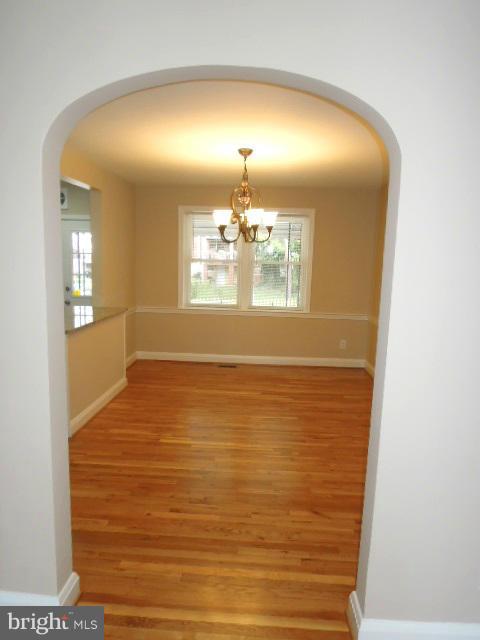 1915 Swansea Road Baltimore, MD 21239 - Photo 6 of 30 Dining Room