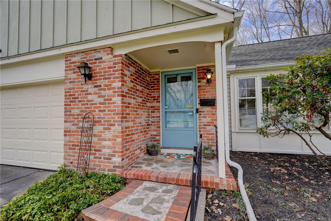 43 Crystal Spring Lane Perinton, NY 14450 - Photo 3 of 43