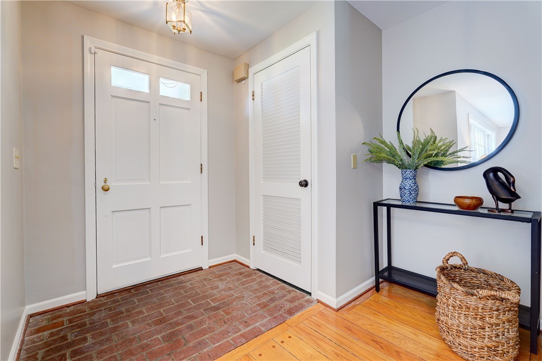 43 Crystal Spring Lane Perinton, NY 14450 - Photo 5 of 43