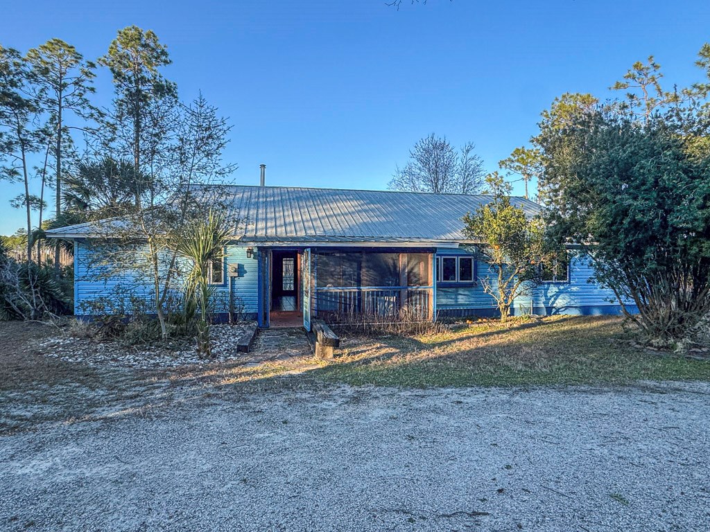897 Mill Road Carrabelle, FL 32322 - Photo 5 of 50