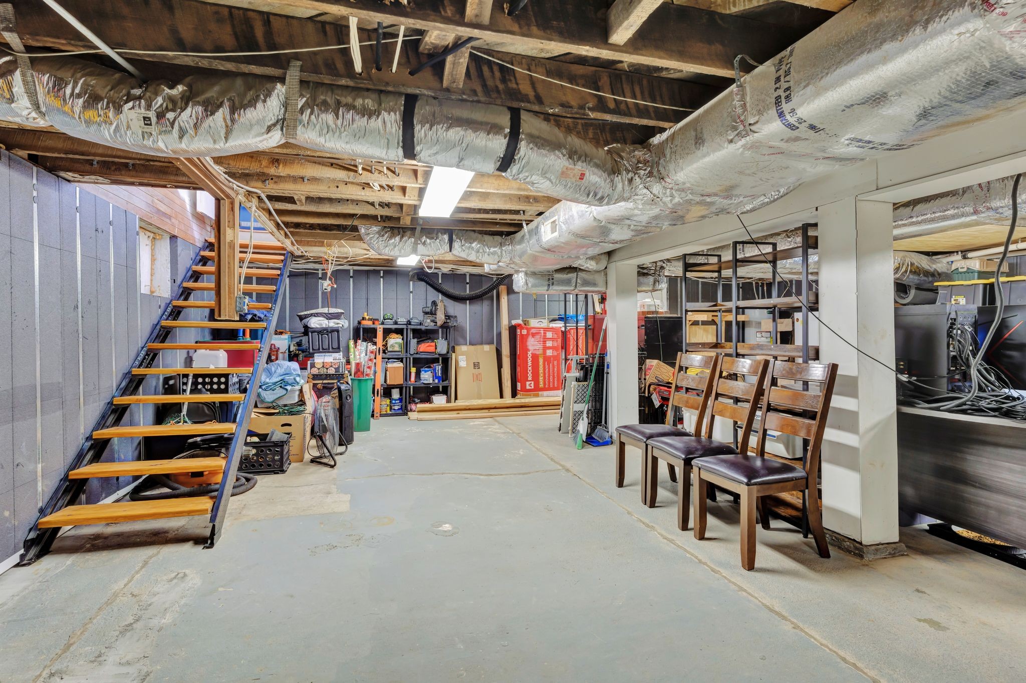 1005 Les Brown Road Bethpage, TN 37022 - Photo 32 of 57 a view of storage and utility room