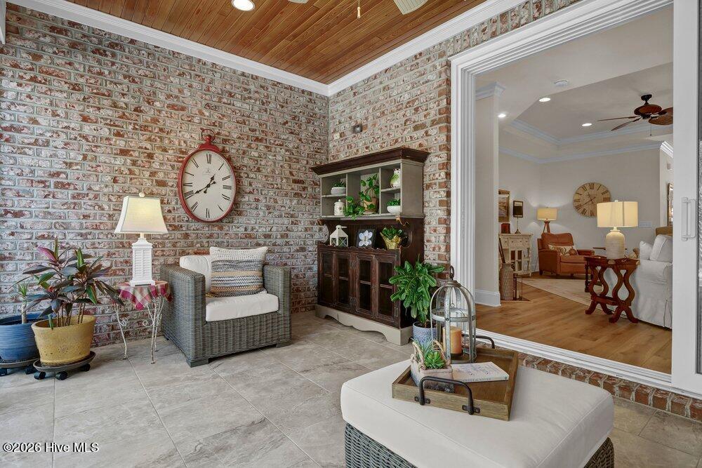 637 Tanbridge Road Wilmington, NC 28405 - Photo 23 of 69 Sunroom