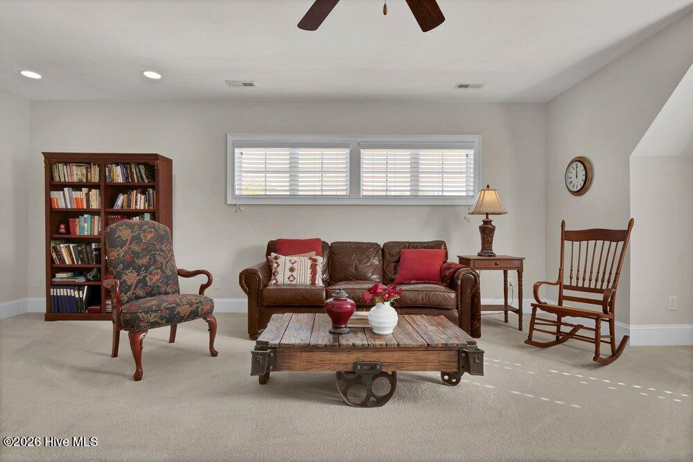 637 Tanbridge Road Wilmington, NC 28405 - Photo 42 of 69 FROG / Guest Room #3 / Flex Space