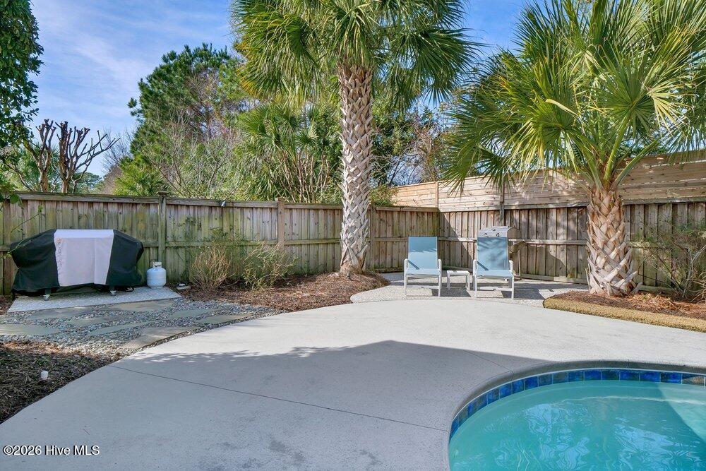 637 Tanbridge Road Wilmington, NC 28405 - Photo 46 of 69 Saltwater Gunite pool & hot tub