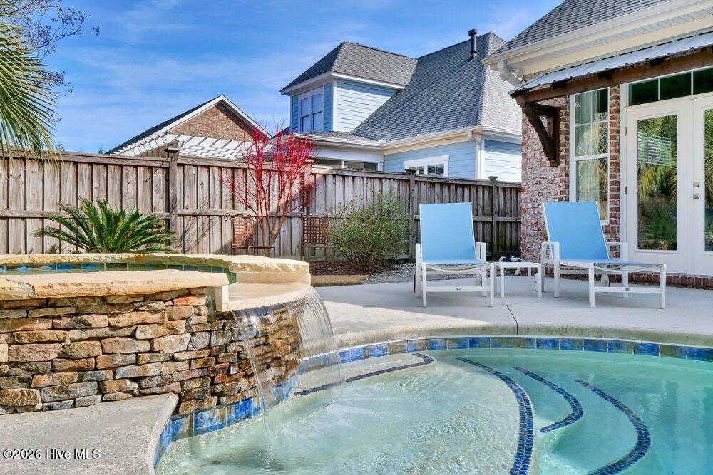 637 Tanbridge Road Wilmington, NC 28405 - Photo 48 of 69 Saltwater Gunite pool & hot tub
