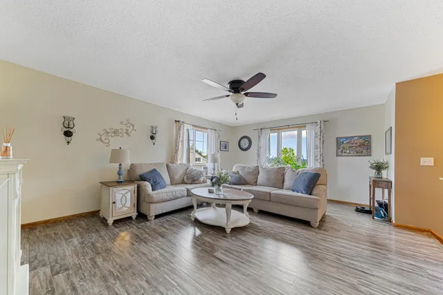 $325,000 | 2115 Turpin Street, St. Peter, MN 56082