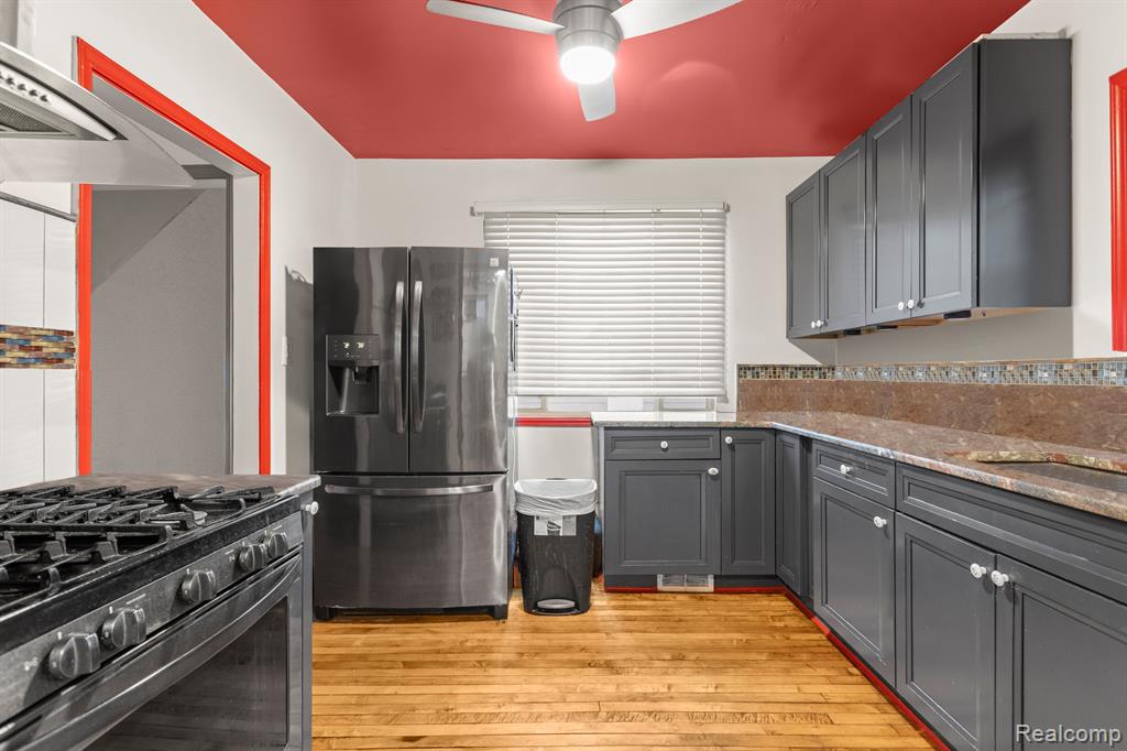 84 Hill Street River Rouge, MI 48218 - Photo 11 of 23 Gallery Image 11