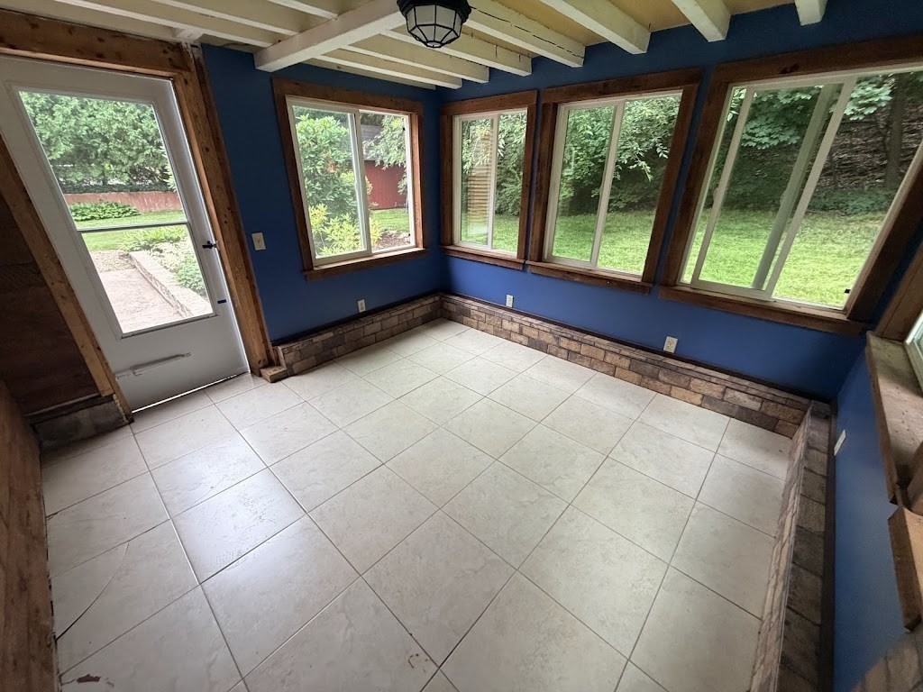 116 Derby Dingle Springfield, MA 01107 - Photo 19 of 31