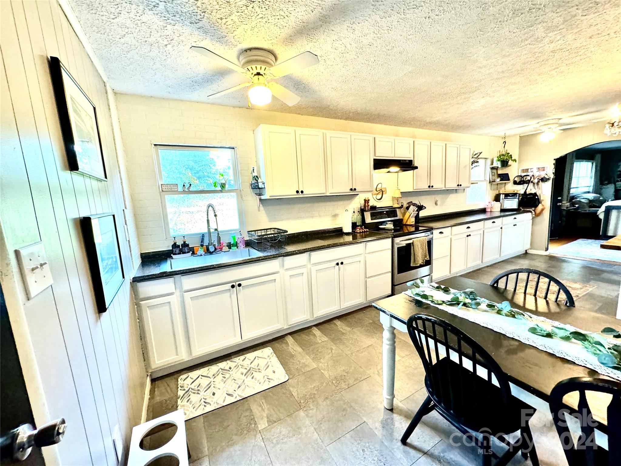 1377 Conley Road Morganton, NC 28655 - Photo 9 of 43