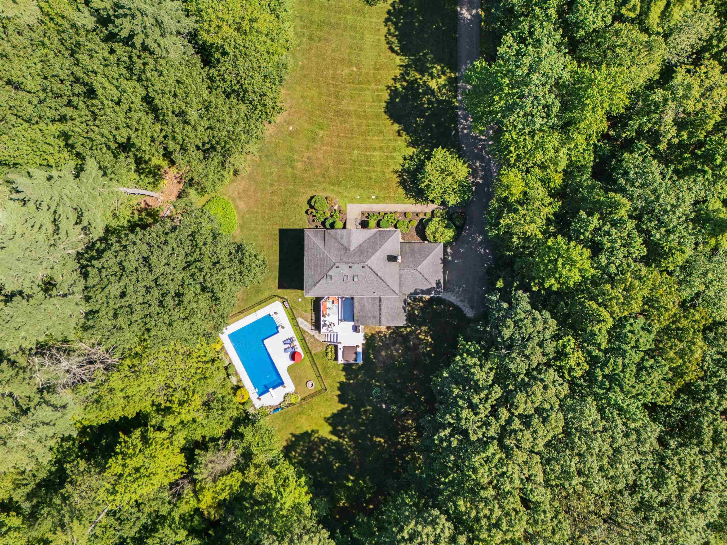 55 Page Lane Hampstead, NH 03841 - Photo 57 of 59