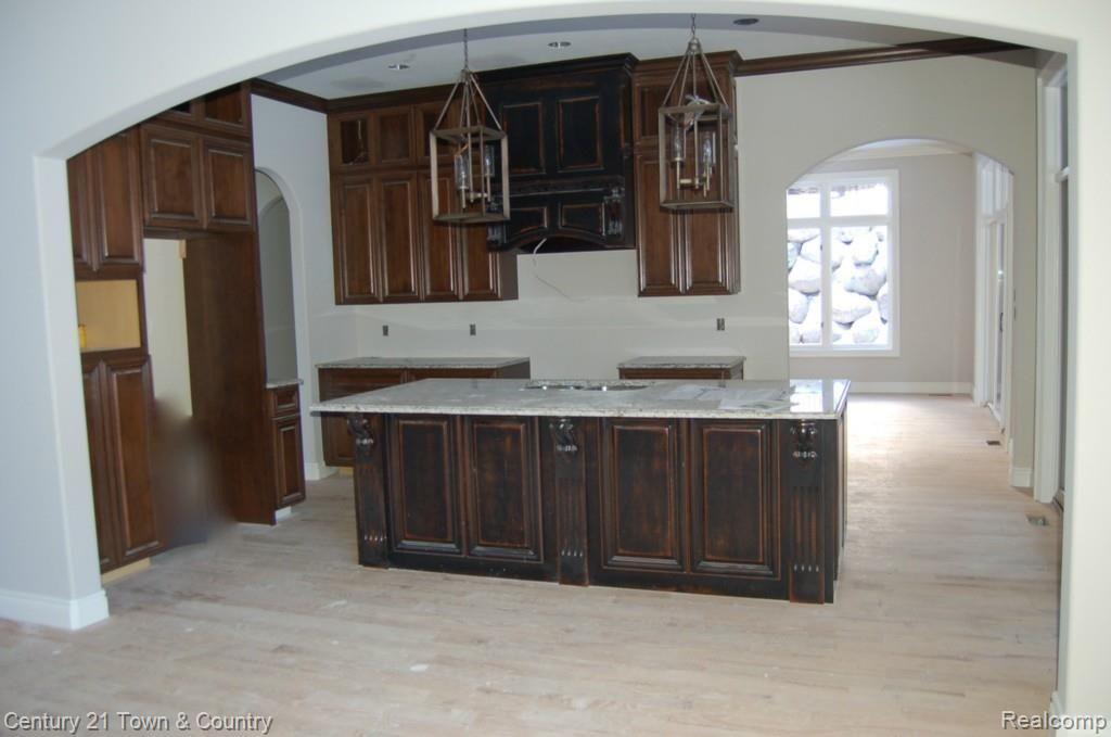 1107 Gulch Court Rochester Hills, MI 48306 - Photo 12 of 34
