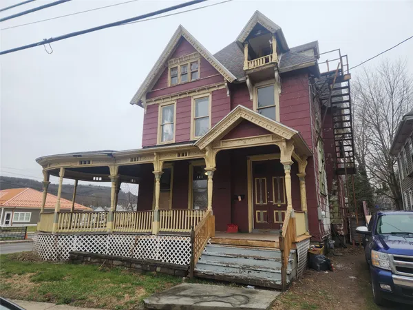 $1,350 | 17 Frederick Street, Unit 1, Binghamton, NY 13901