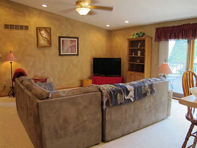 7246 Davis Road Hilliard, OH 43026 - Photo 6 of 24 Gallery Image 6