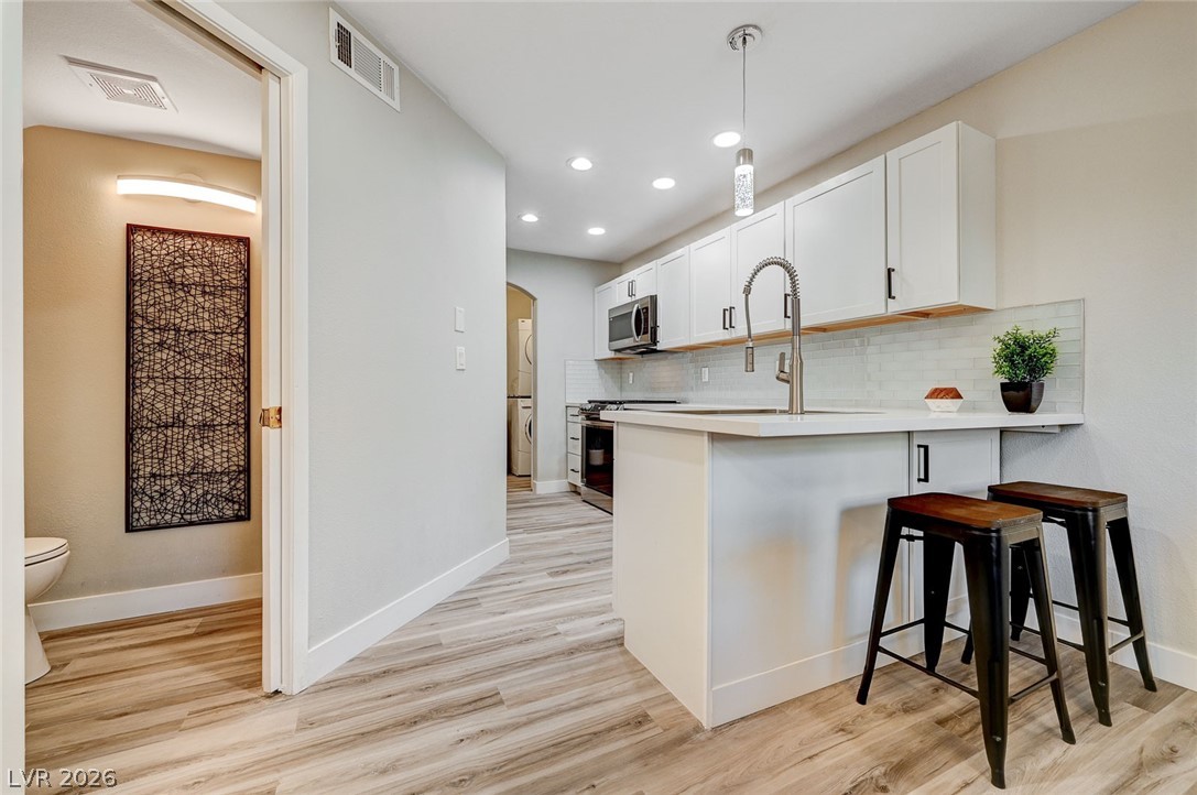 3950 South Sandhill Road, Unit 124 Las Vegas, NV 89121 - Photo 15 of 45 Gallery Image 15