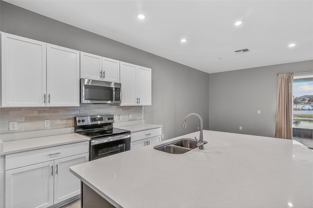 2126 Crystal Bell Street Orlando, FL 32824 - Photo 15 of 42