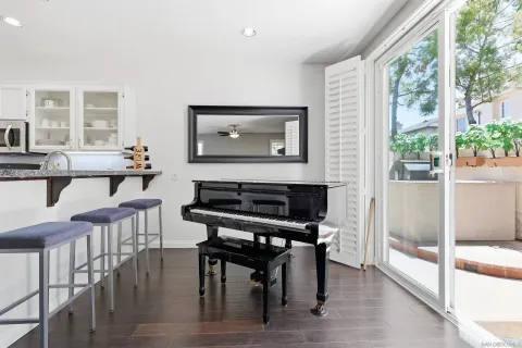 $999,000 | 2995 West Canyon Avenue, San Diego, CA 92123
