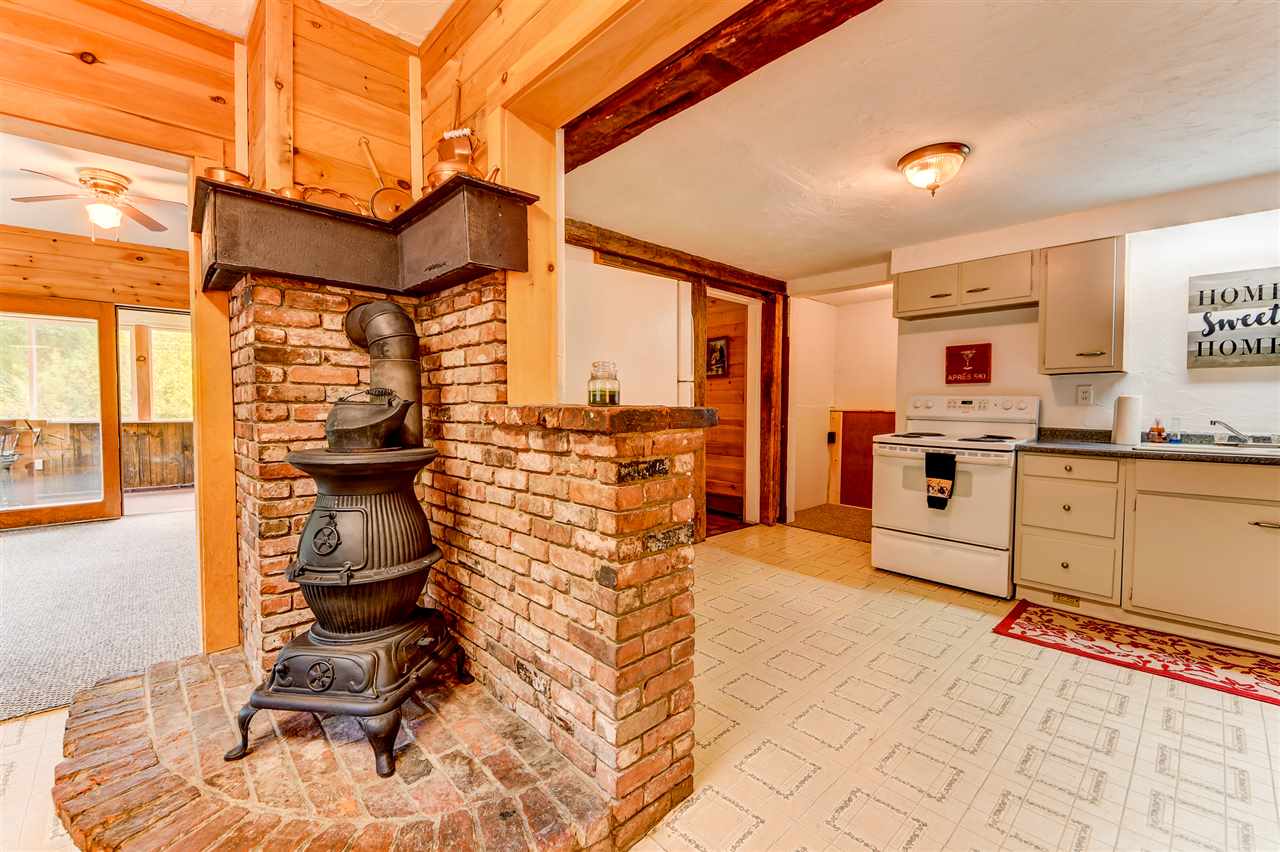 123 Dinsmore Road Conway, NH 03860 - Photo 10 of 30