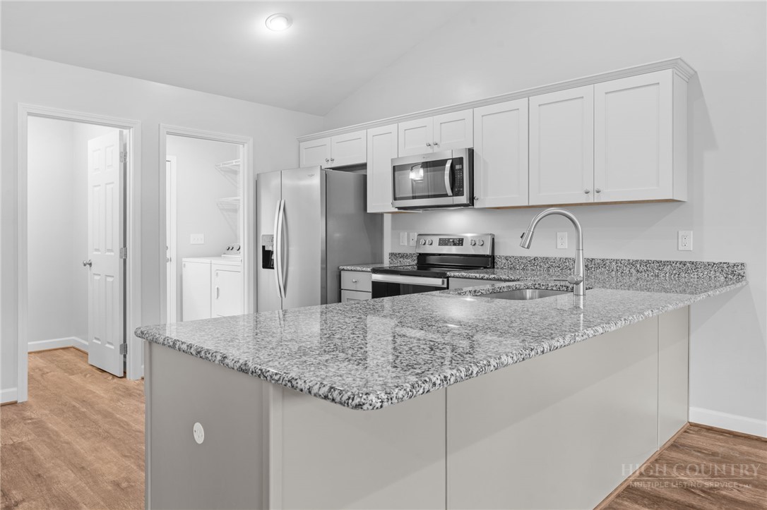 347 Townhomes Place, Unit 15 Boone, NC 28607 - Photo 11 of 32