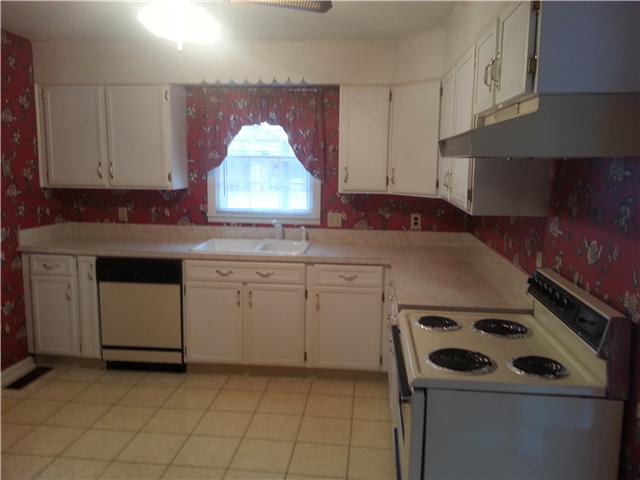913 Hillsboro Road Franklin, TN 37064 - Photo 6 of 12 Gallery Image 6