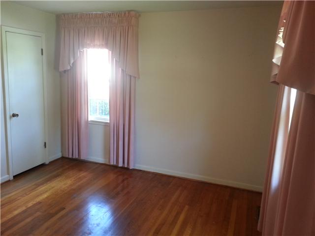 913 Hillsboro Road Franklin, TN 37064 - Photo 8 of 12 Gallery Image 8