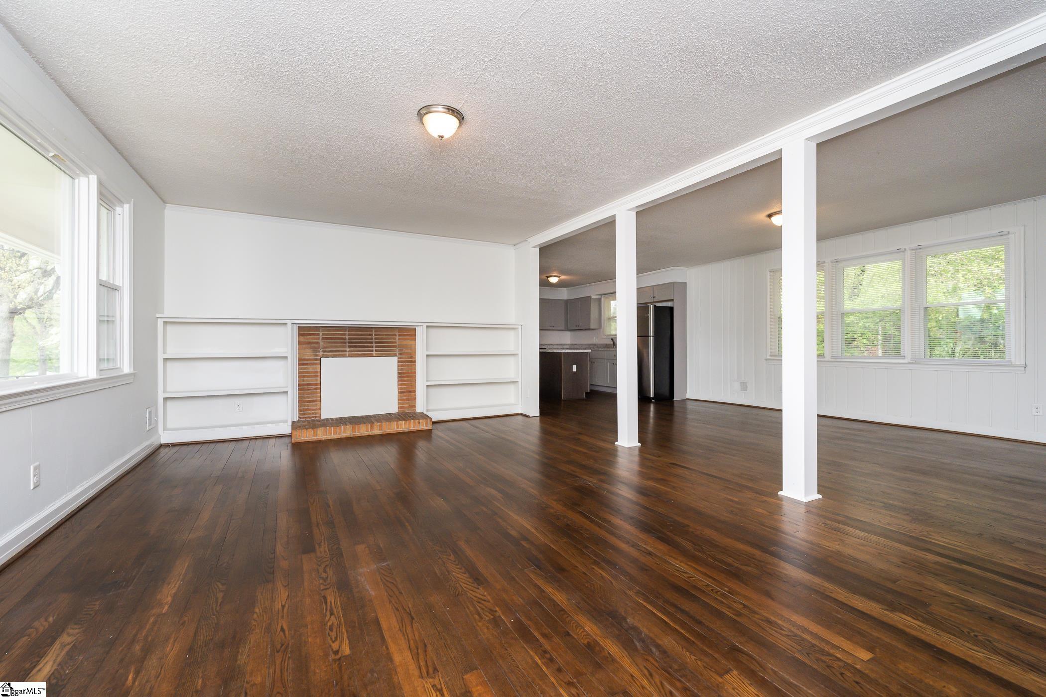 2 Chickasaw Drive Greenville, SC 29617 - Photo 3 of 18