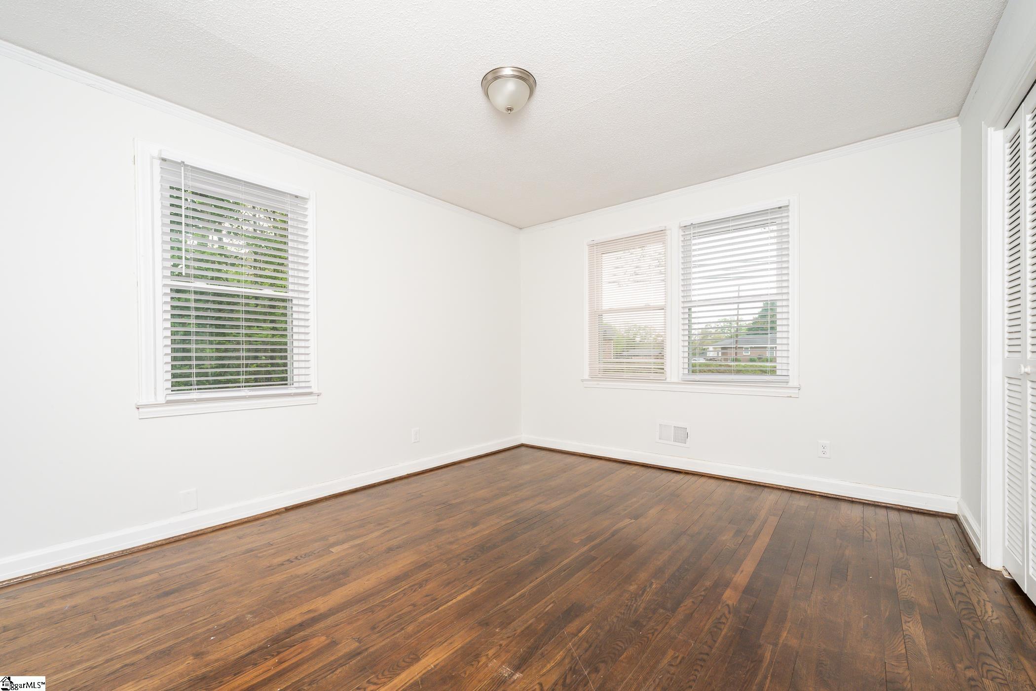 2 Chickasaw Drive Greenville, SC 29617 - Photo 5 of 18