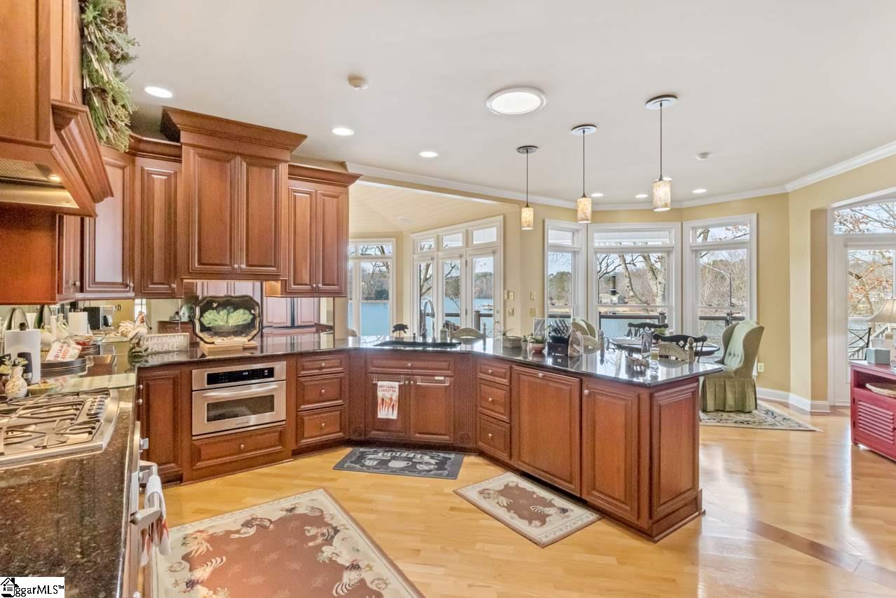511 Hillandale Road Seneca, SC 29672 - Photo 11 of 35 Gallery Image 11