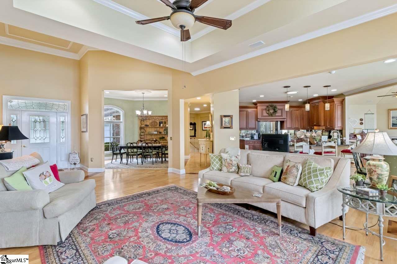 511 Hillandale Road Seneca, SC 29672 - Photo 8 of 35 Gallery Image 8