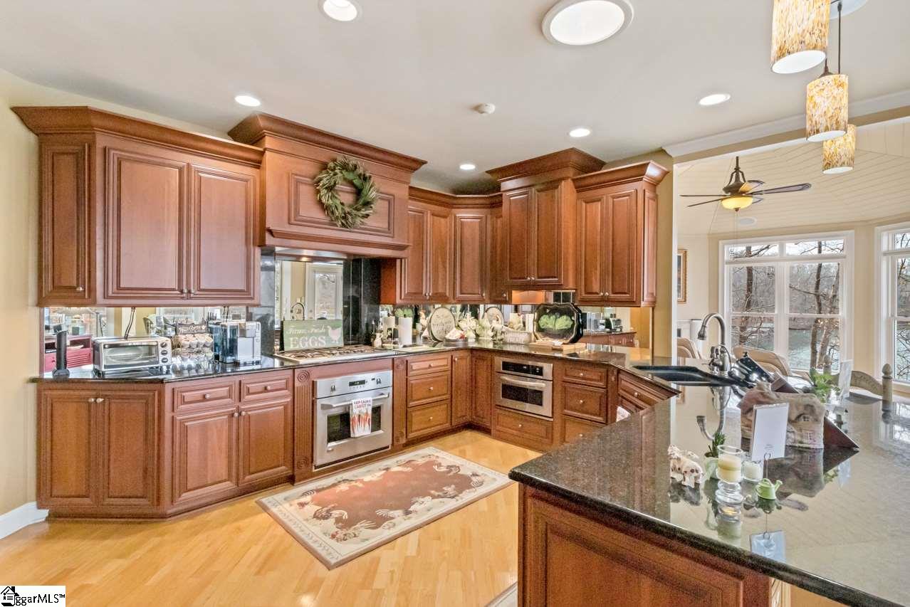 511 Hillandale Road Seneca, SC 29672 - Photo 10 of 35 Gallery Image 10