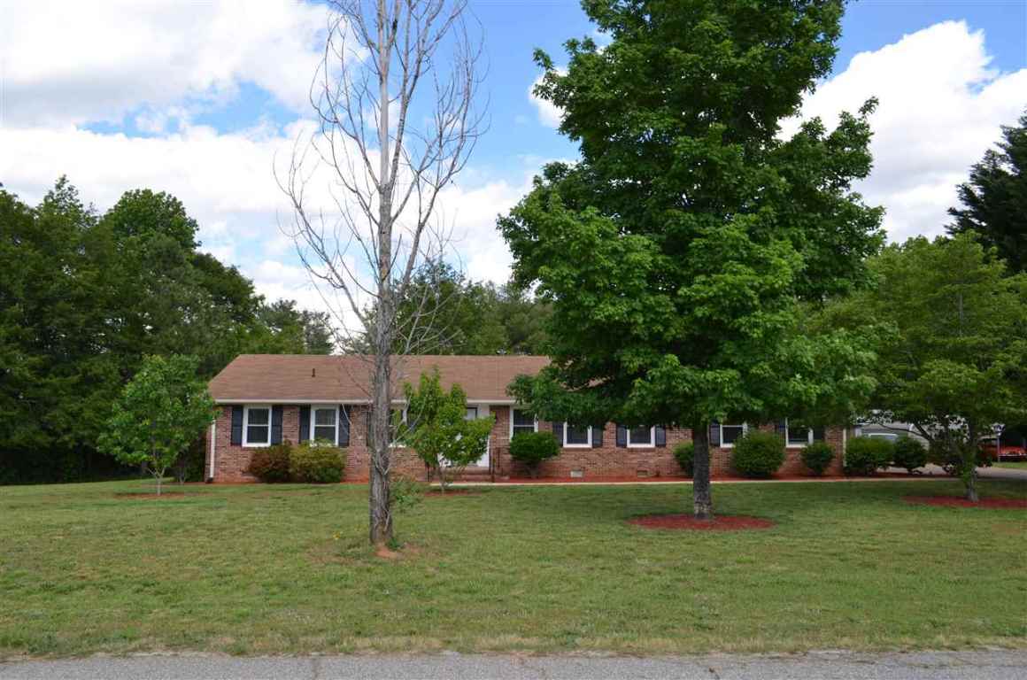 928 Axmann Drive Anderson, SC 29625 - Photo 26 of 36 Gallery Image 26