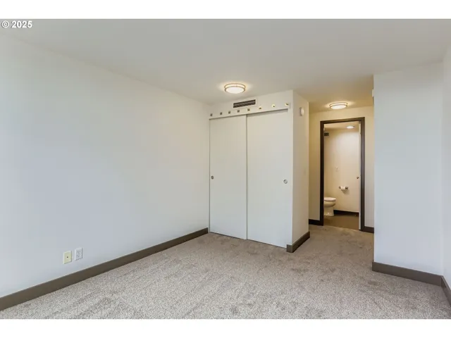 $270,000 | 255 Southwest Harrison Street, Unit 15H, Portland, OR 97201