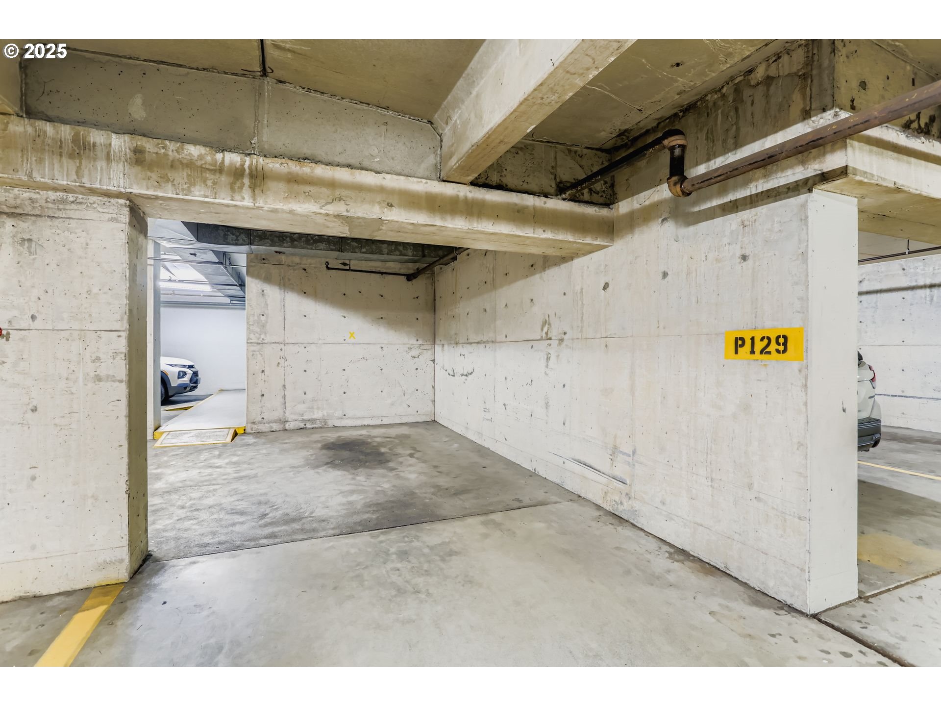 255 Southwest Harrison Street, Unit 15H Portland, OR 97201 - Photo 24 of 35 Parking