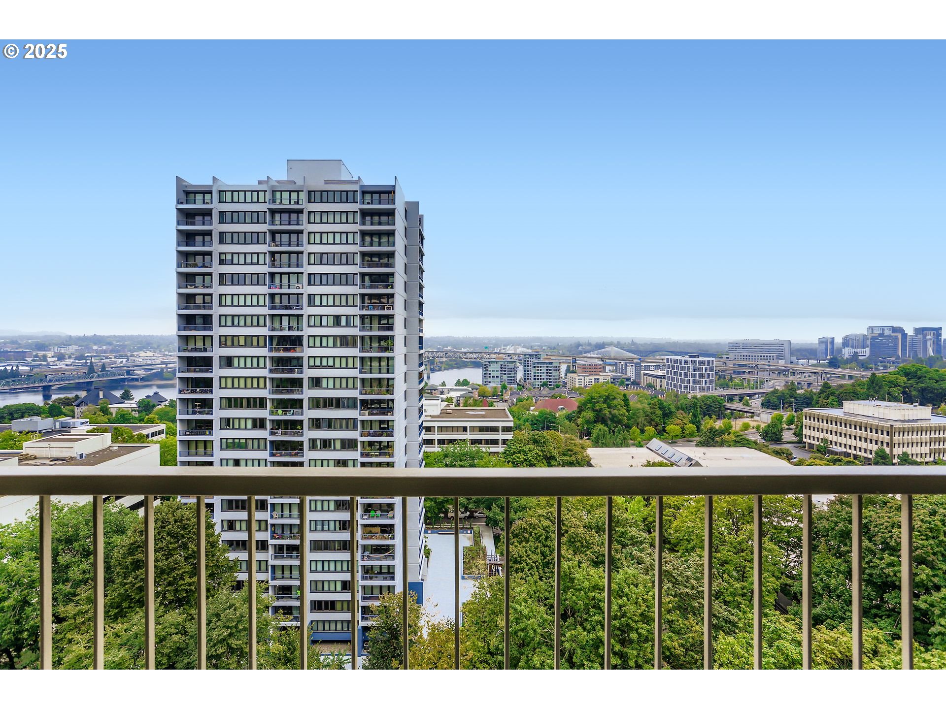 255 Southwest Harrison Street, Unit 15H Portland, OR 97201 - Photo 5 of 35 Deck