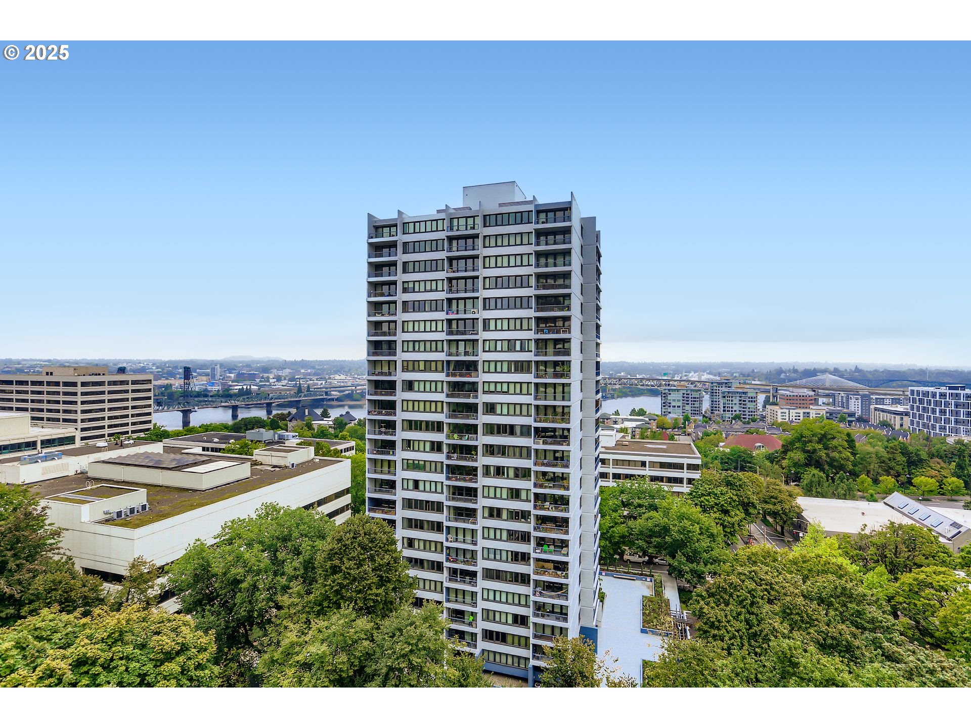 255 Southwest Harrison Street, Unit 15H Portland, OR 97201 - Photo 7 of 35 View