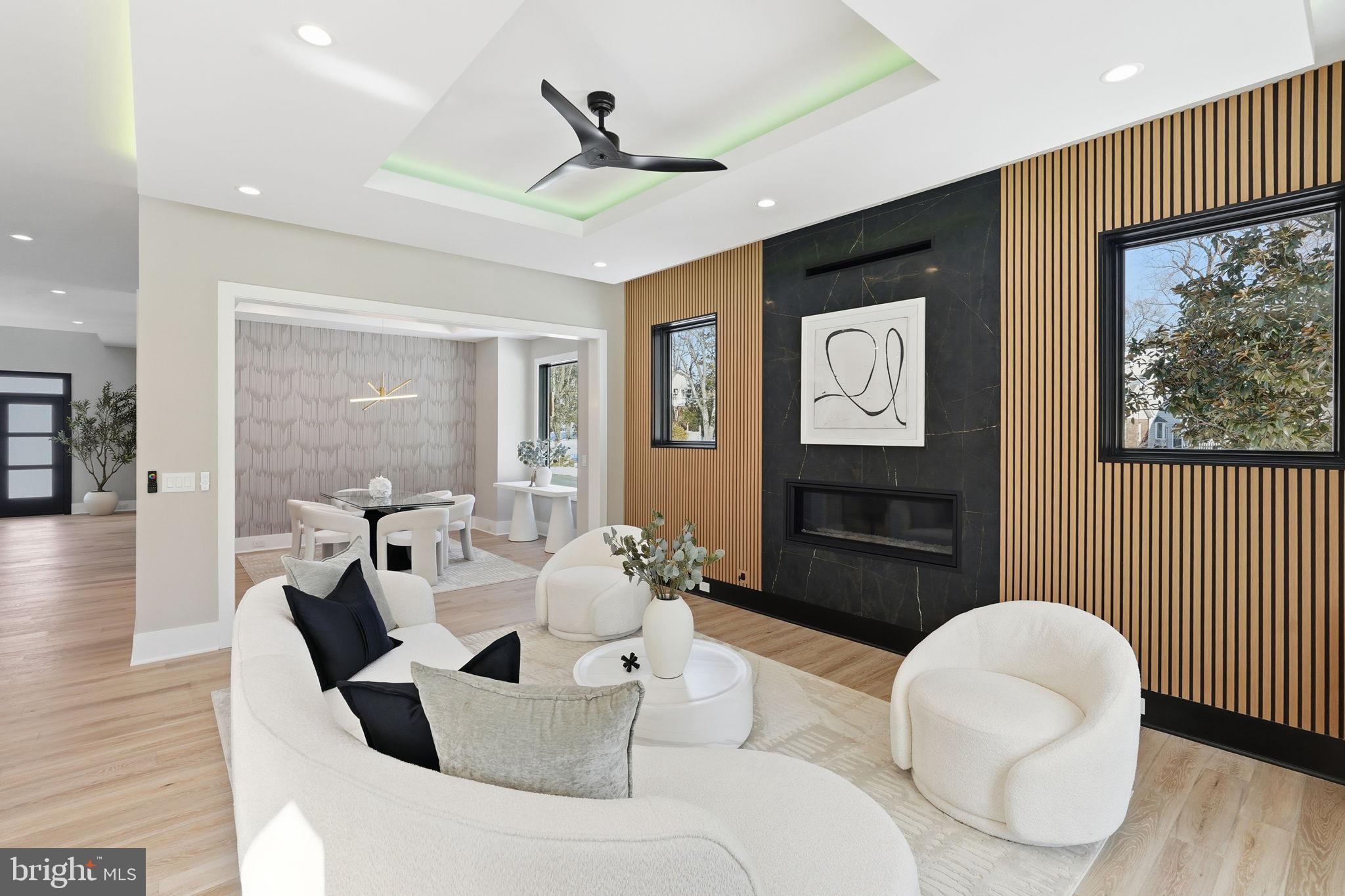 2202 Grayson Place Falls Church, VA 22043 - Photo 26 of 77 a living room with furniture