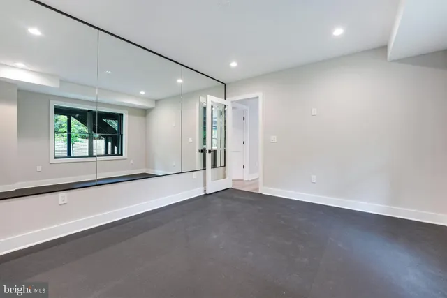 $2,999,950 | 2202 Grayson Place, Falls Church, VA 22043